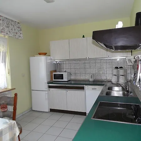 Familienfreundliches Nichtraucher-haus Mit Garten *