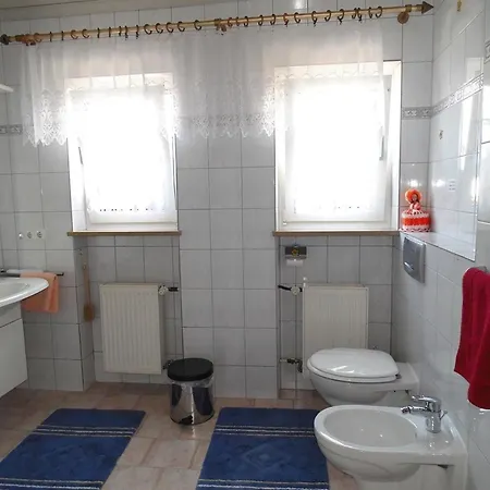 Feriehus Familienfreundliches Nichtraucher-haus Mit Garten *