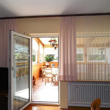 Feriehus Familienfreundliches Nichtraucher-haus Mit Garten Issigau
