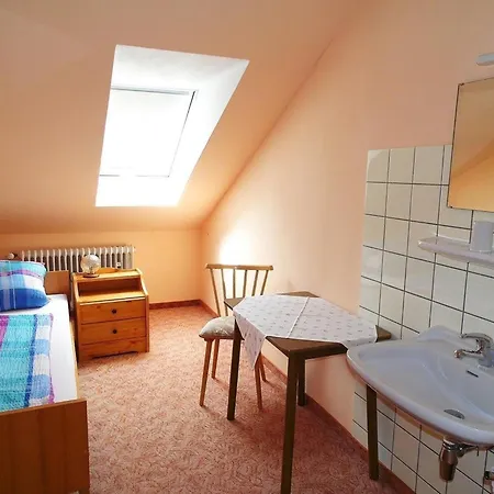 Feriehus Familienfreundliches Nichtraucher-haus Mit Garten *