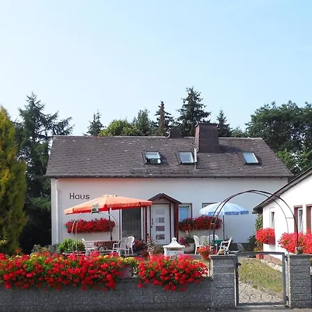 Familienfreundliches Nichtraucher-haus Mit Garten Feriehus Issigau