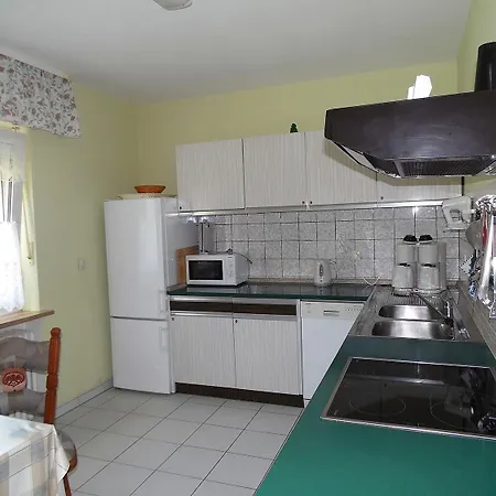 Familienfreundliches Nichtraucher-haus Mit Garten Feriehus Issigau